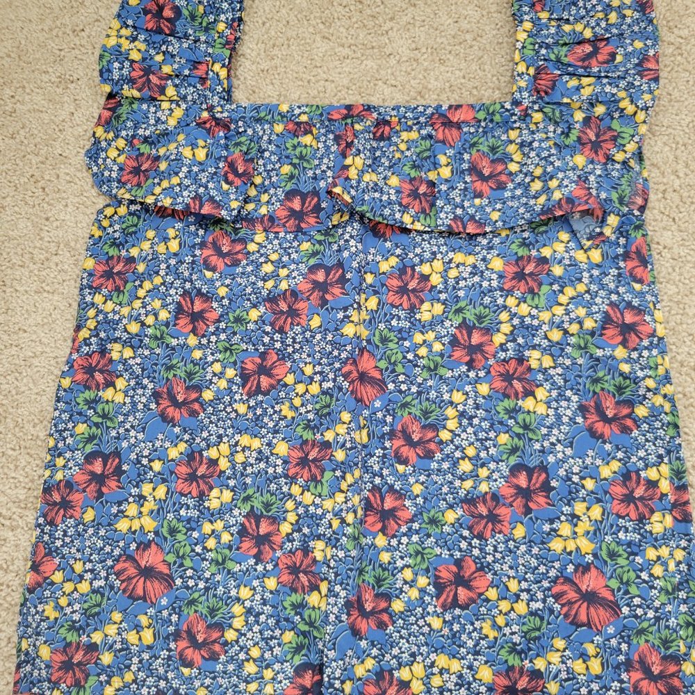 Ann Taylor Sleeveless Top Size Small